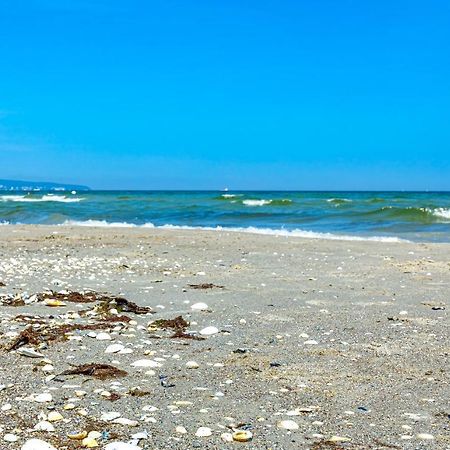 Strandurlaub Ruegen "Luett Oskar" Остзебад Бинц Екстериор снимка